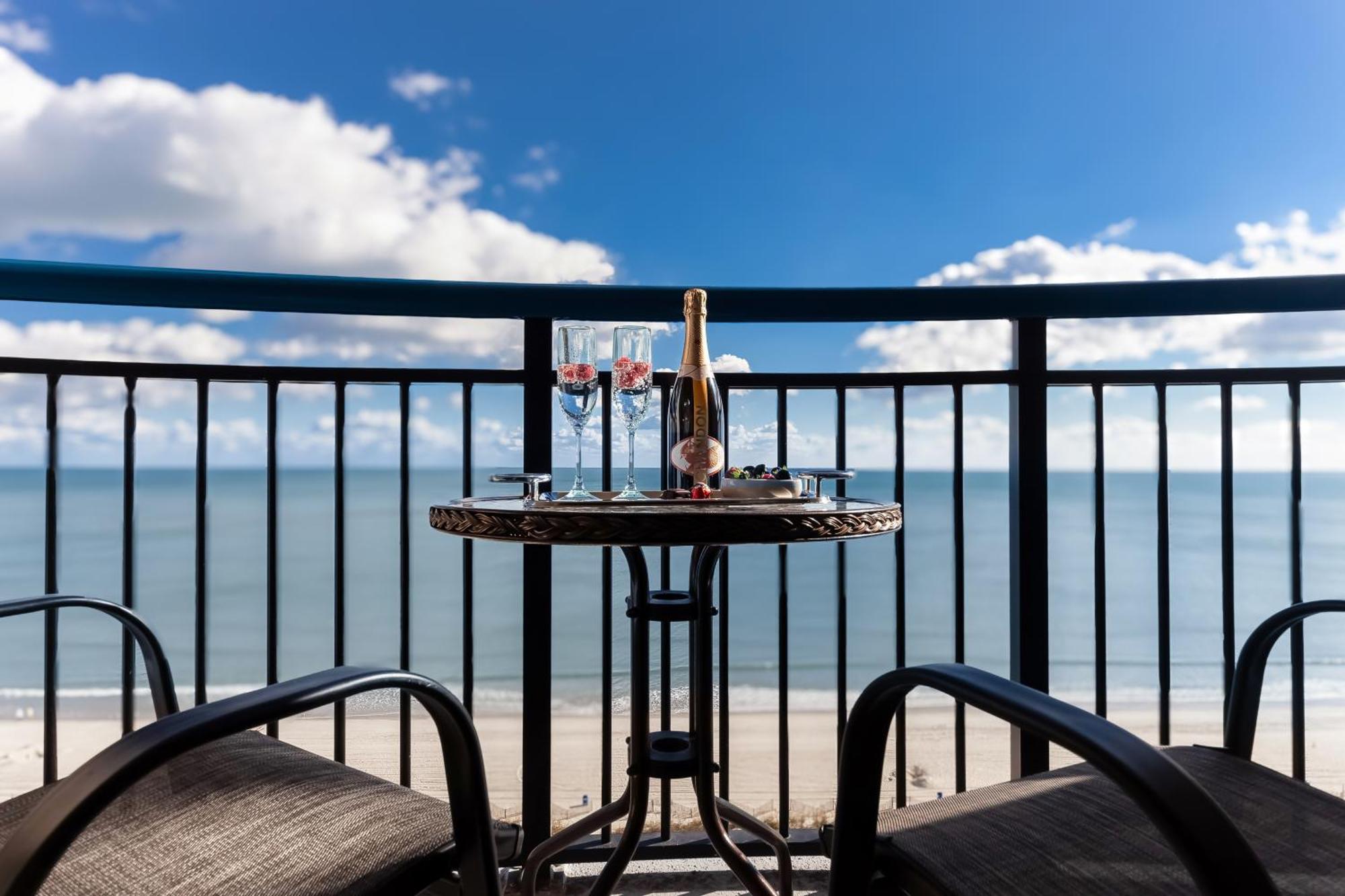 Oceanfront Bliss, Amazing Views! 1235B Daire Myrtle Beach Dış mekan fotoğraf